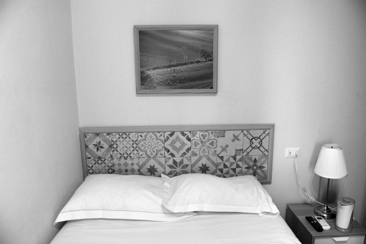 Pontevecchio Rooms Florencia Exterior foto